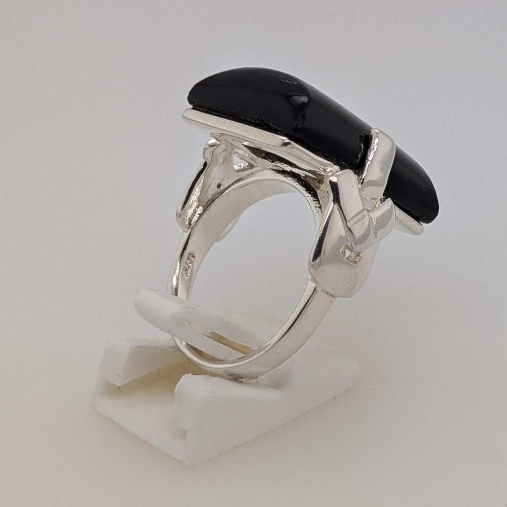 Sterling Silver Cocktail Ring W/ Rectangular Onyx… - image 5